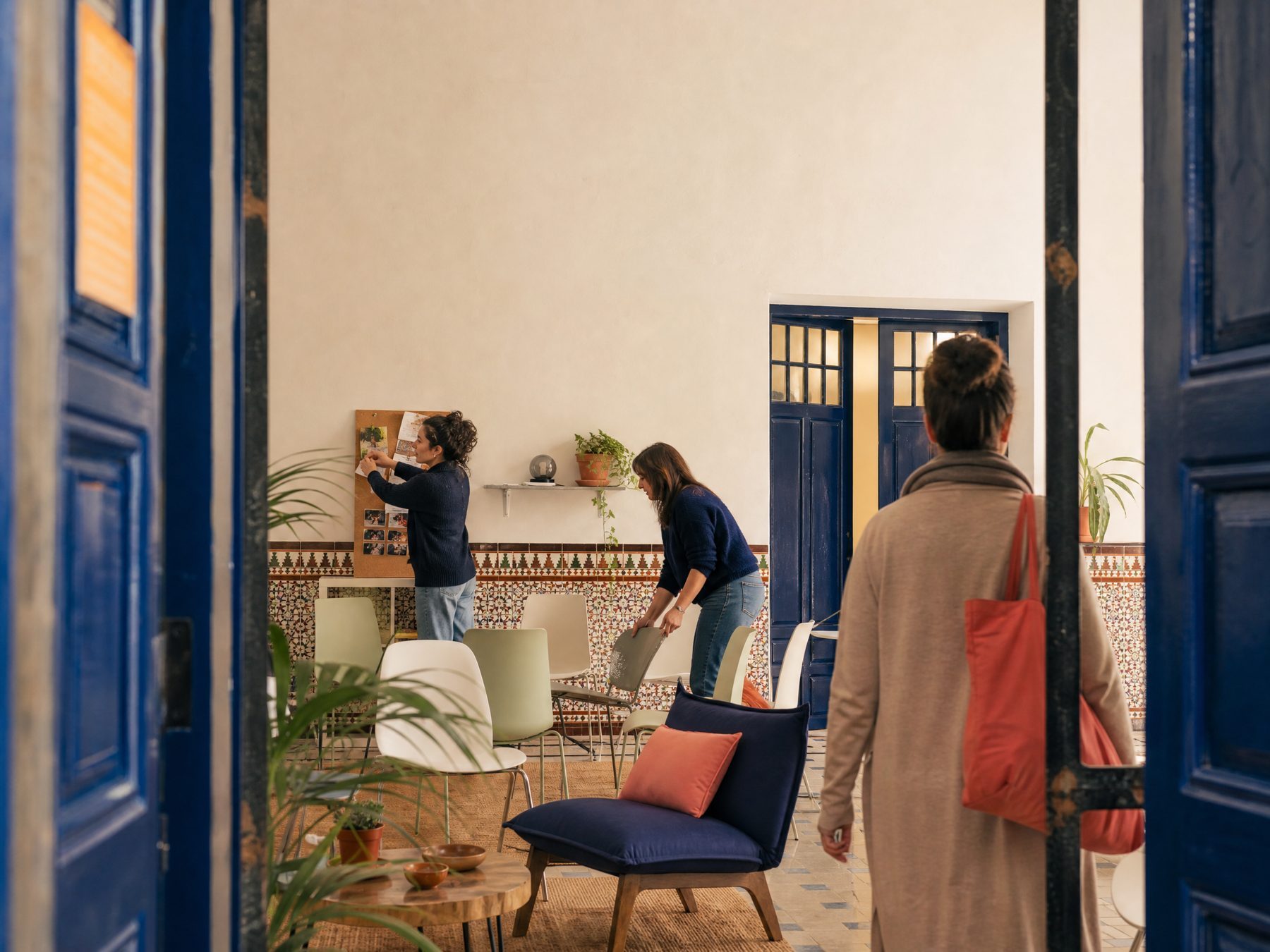 Un espacio comunitario preparado para recibir a sus vecinos